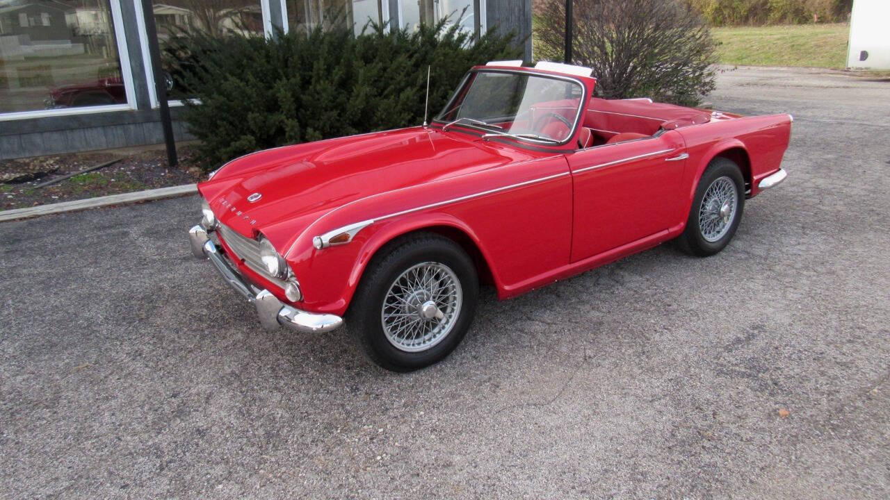 1967 Triumph TR4 48