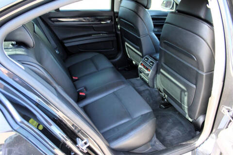 2011 BMW 7 Series 750i xDrive