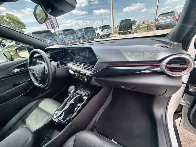 2025 Chevrolet Trax RS