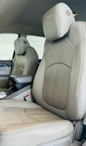 2017 Buick Enclave Leather