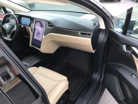 2016 Tesla Model X 75D