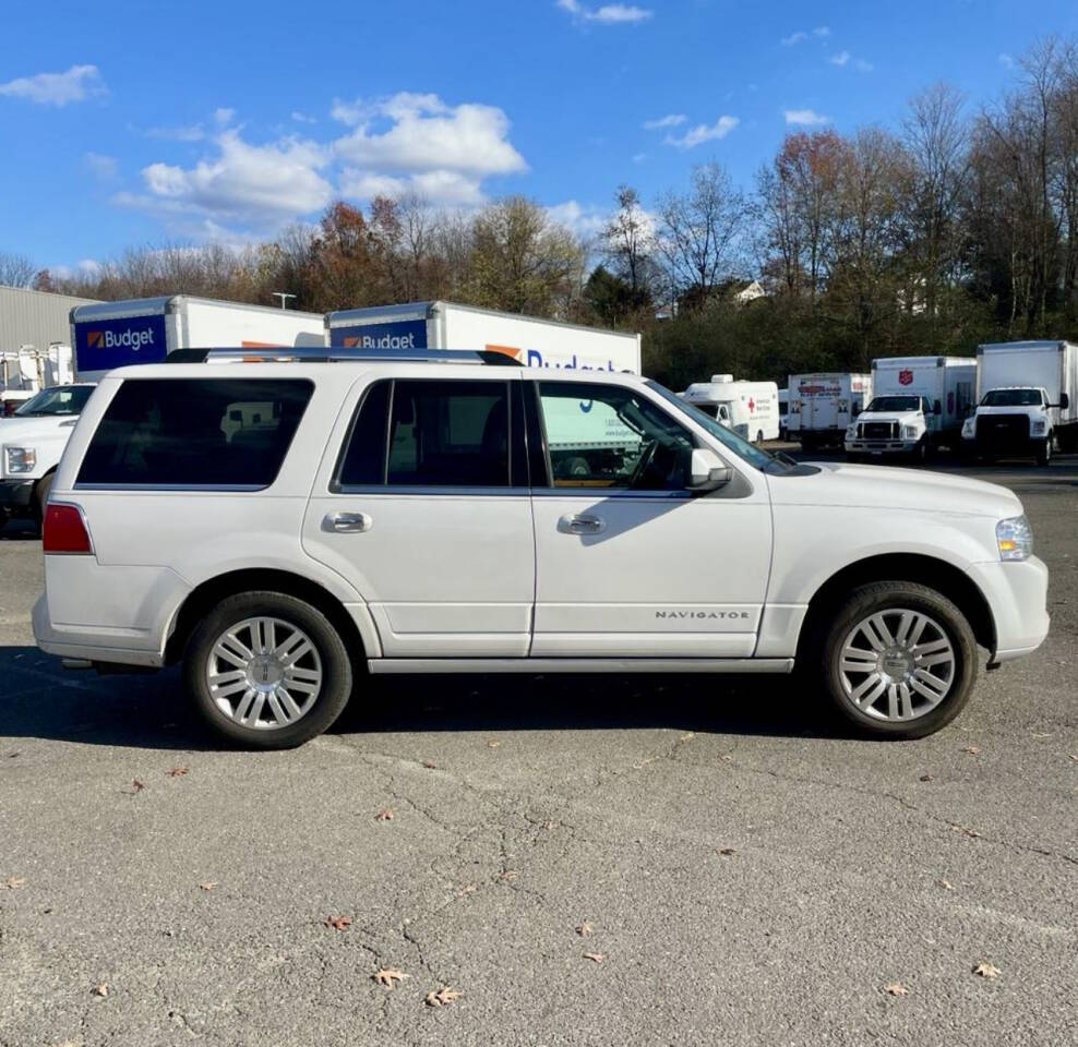 2013 Lincoln Navigator for sale at H&M Used Cars in Passaic, NJ