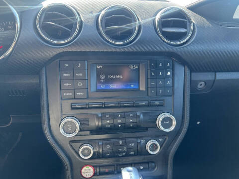 2015 Ford Mustang V6