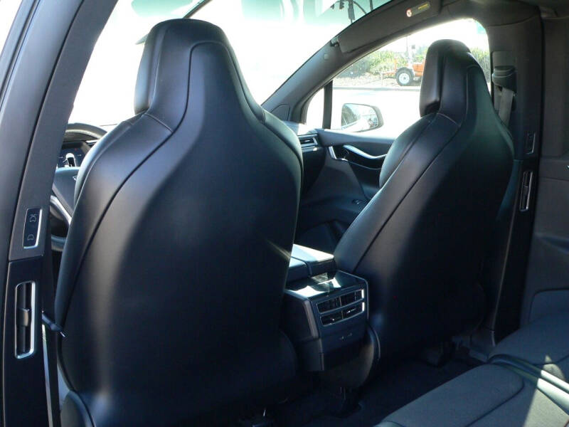 2017 Tesla Model X 75D