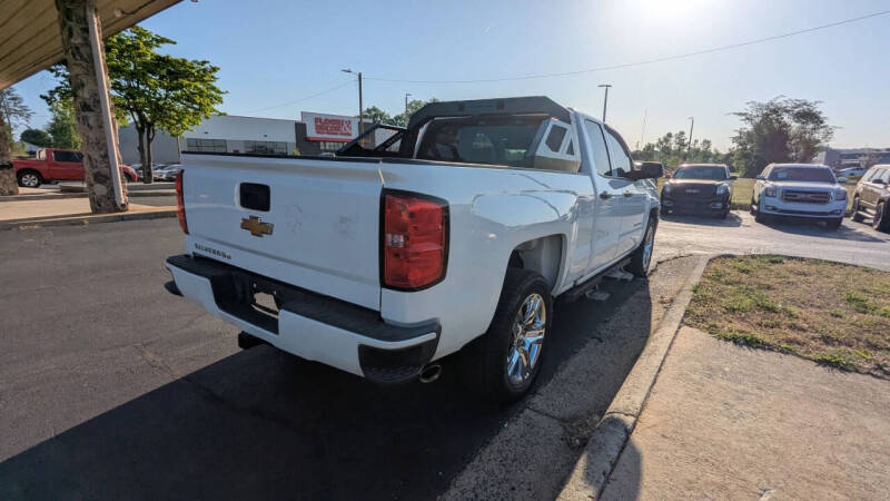 2017 Chevrolet Silverado 1500 Custom