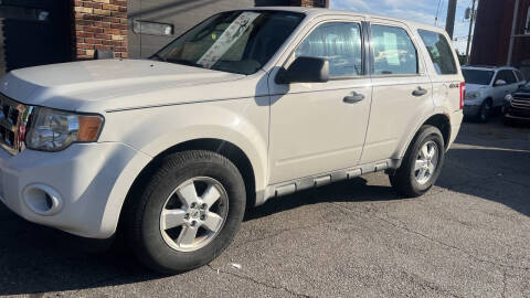 2010 Ford Escape XLS