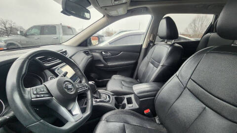 2017 Nissan Rogue SL