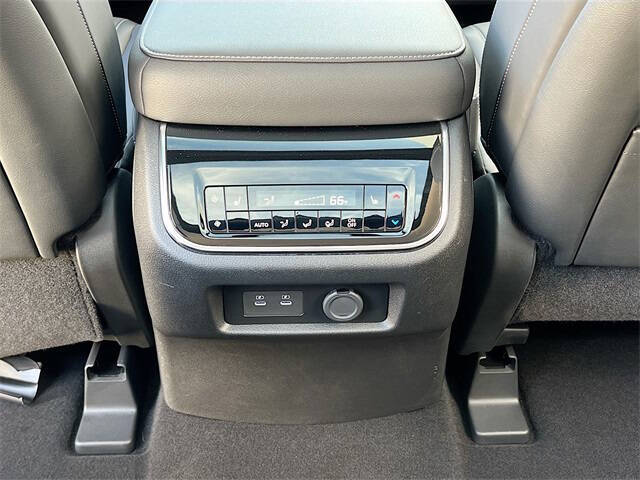 2025 Infiniti QX80 Pure