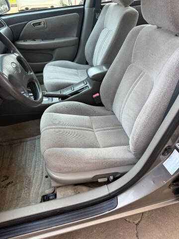 2001 Toyota Camry CE