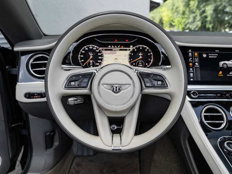 2022 Bentley Continental GTC V8