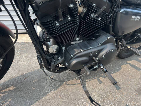 2021 Harley-Davidson IRONe12