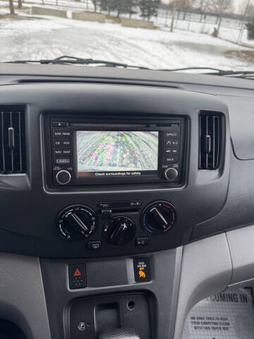 2017 Nissan NV200 SV