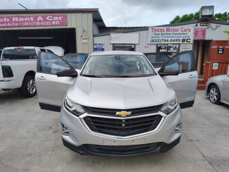 2020 Chevrolet Equinox LS's photo