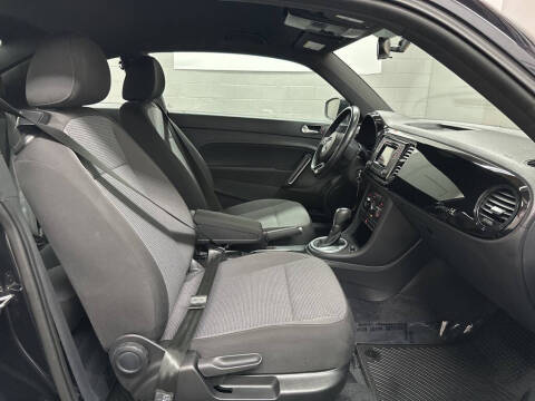 2018 Volkswagen Beetle 2.0T S