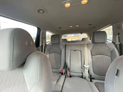 2017 Chevrolet Traverse LS