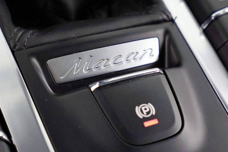 2016 Porsche Macan S