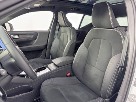 2024 Volvo XC40 Recharge Twin Plus