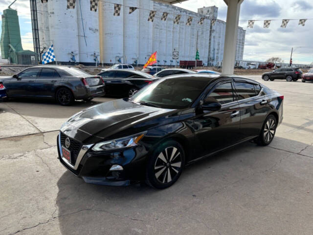 2020 Nissan Altima for sale at Kansas Auto Sales in Ulysses, KS