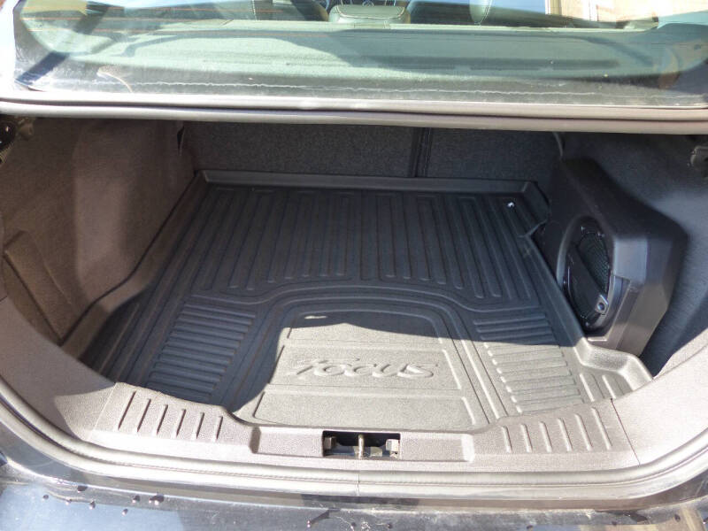 2018 Ford Focus Titanium