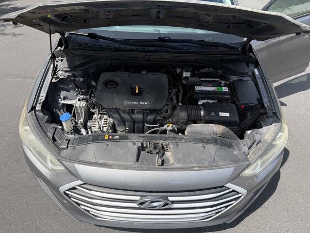 2018 Hyundai Elantra
