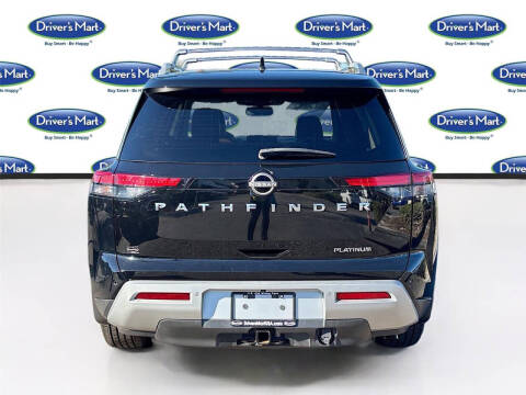 2022 Nissan Pathfinder Platinum