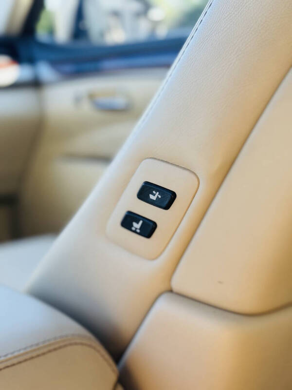 2013 Lexus LS 460
