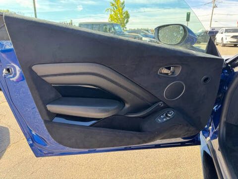 2020 Aston Martin Vantage