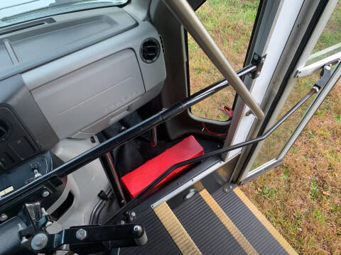 2017 Ford E-Series E-350 SD