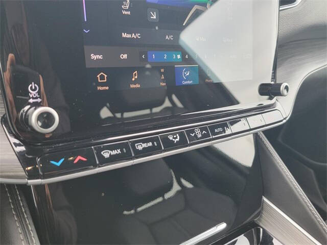 2023 Jeep Wagoneer Series III