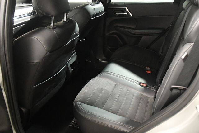 2022 Mitsubishi Outlander SE Launch Edition