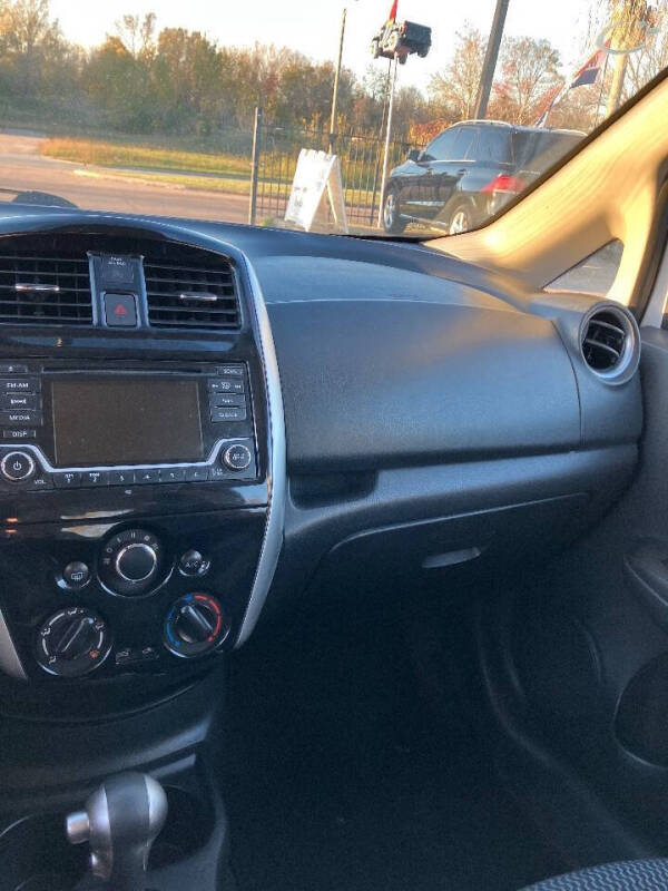 2016 Nissan Versa Note SV