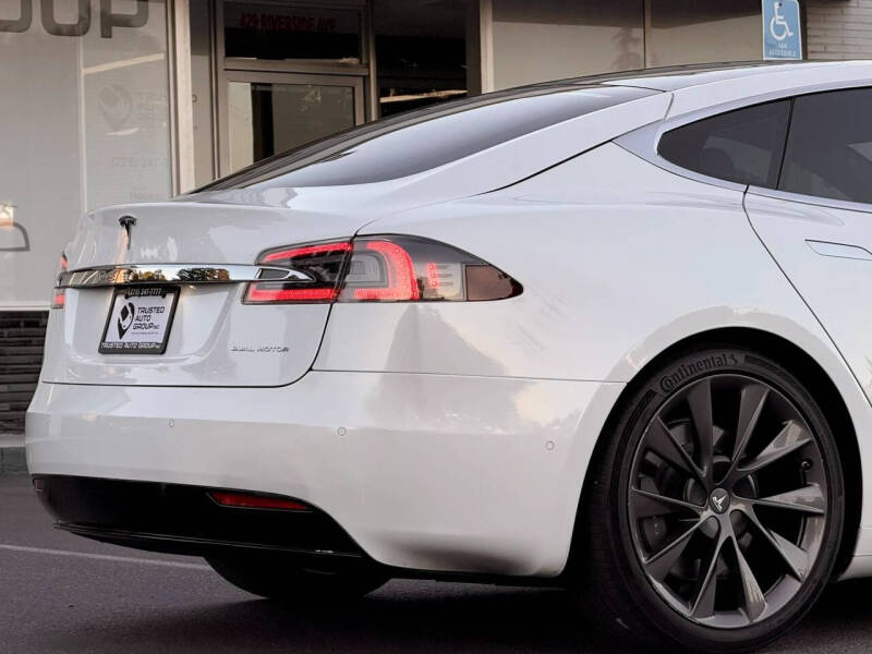 2020 Tesla Model S