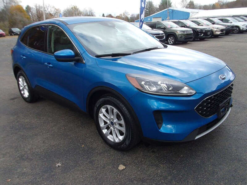 2020 Ford Escape SE