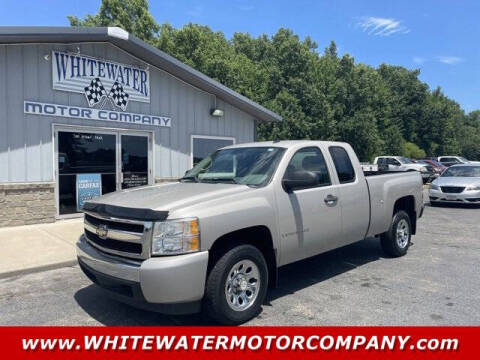 2008 Chevrolet Silverado 1500 for sale at WHITEWATER MOTOR CO in Milan IN