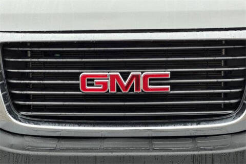 2023 GMC Savana 2500