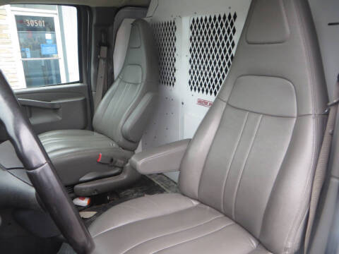 2021 Chevrolet Express 2500