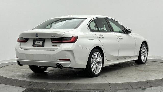 2025 BMW 3 Series 330i