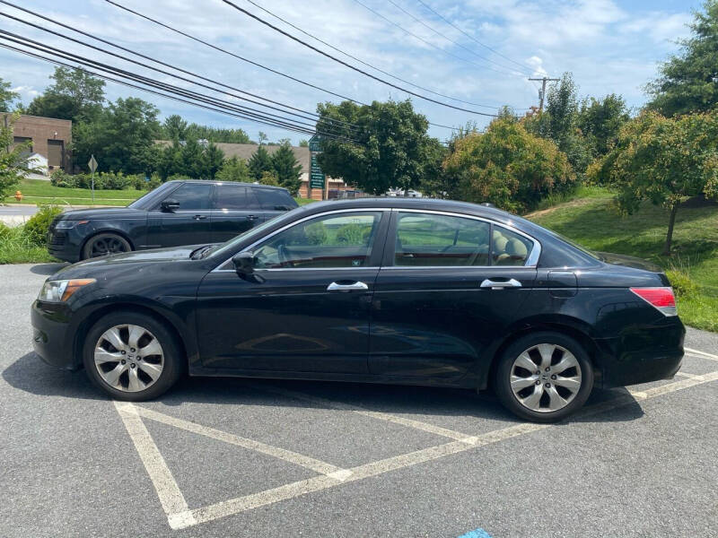 2010 Honda Accord null photo 8