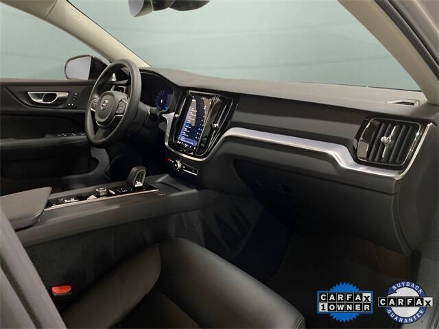 2025 Volvo S60 B5 Core