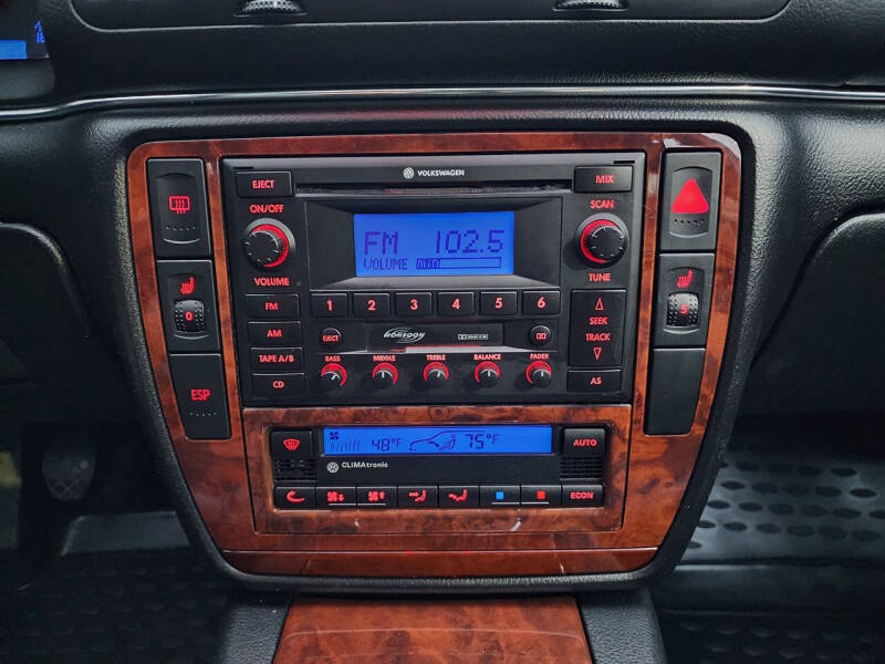 2003 Volkswagen Passat W8 4Motion