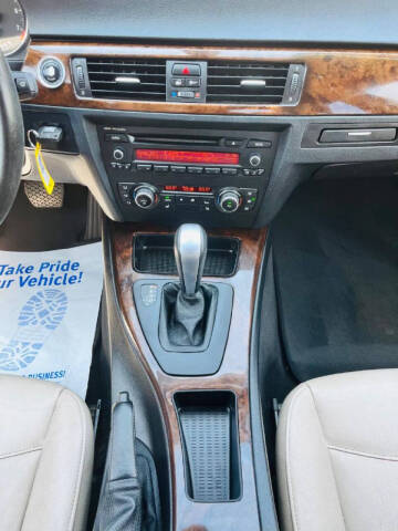 2011 BMW 3 Series 328i