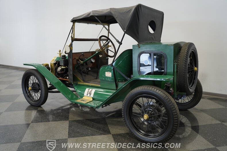 1914 Ford Model T
