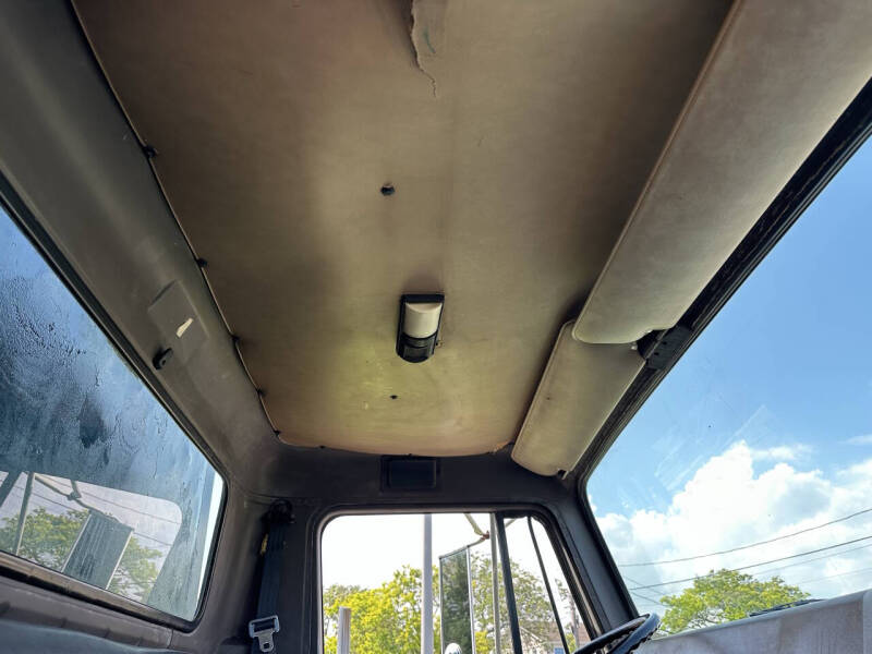 1993 International 4900