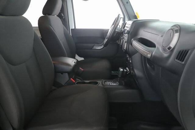 2016 Jeep Wrangler Willys Wheeler