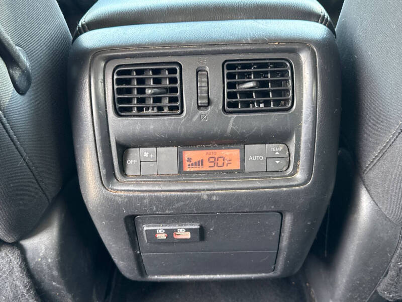 2020 Nissan Pathfinder S