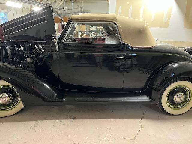 1936 Ford Cabriolet