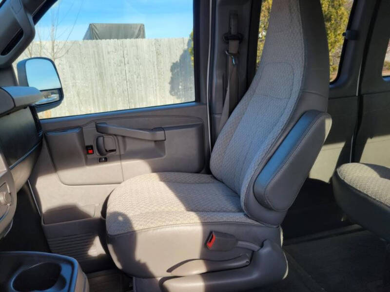 2016 Chevrolet Express LS 2500