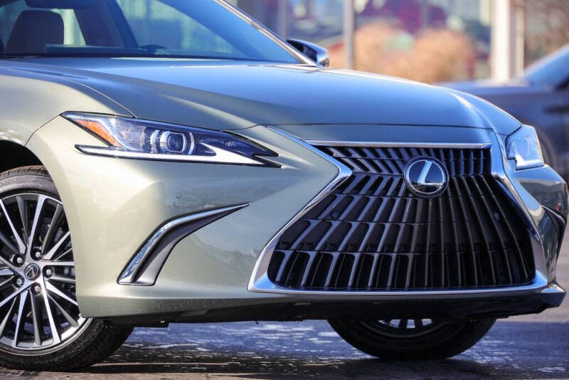 2025 Lexus ES 350
