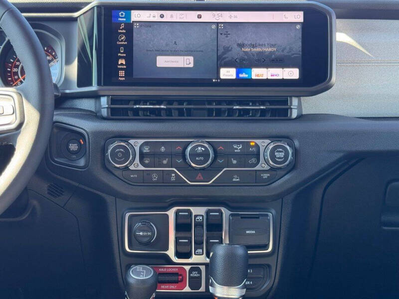 2025 Jeep Gladiator Willys