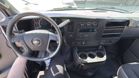 2024 Chevrolet Express 2500